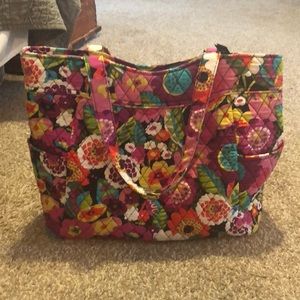 Vera Bradley Pleated Tote NWT Va Va Bloom